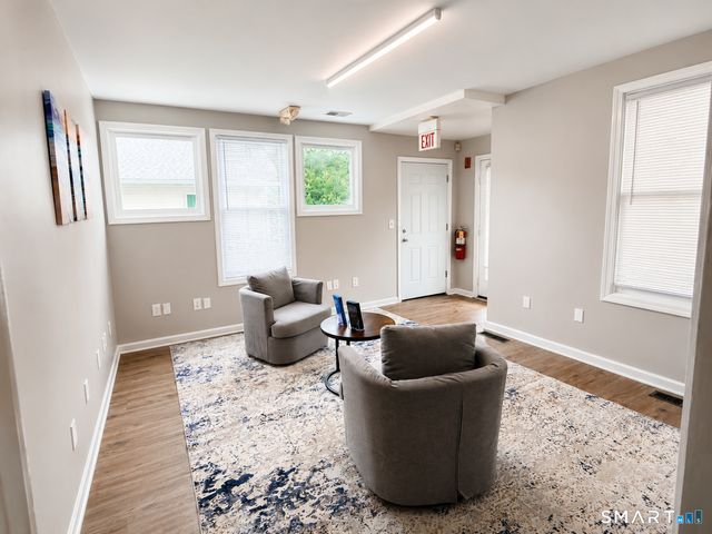 82 Salem Turnpike, Norwich, CT 06360