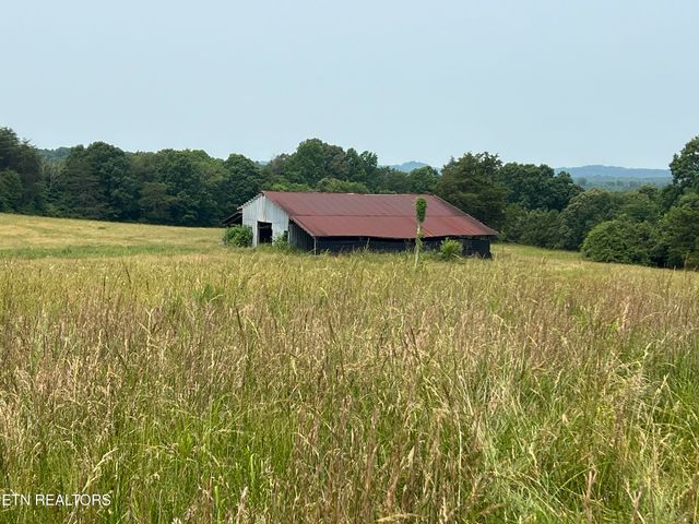 238 County Road 792, Etowah, TN 37331