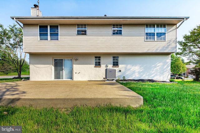 1701 DEKALB CT, Hyattsville, MD 20782