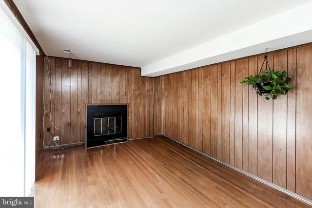 1701 DEKALB CT, Hyattsville, MD 20782