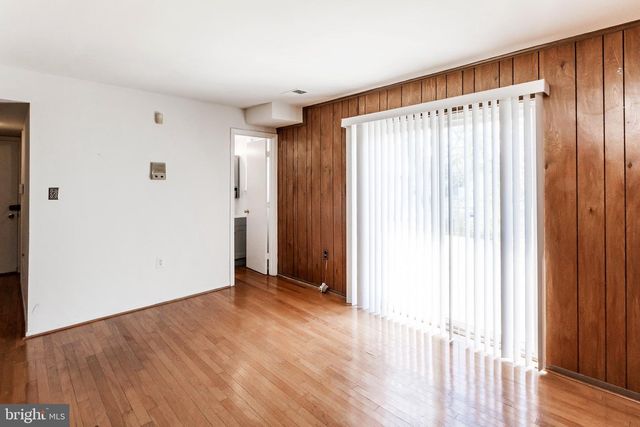 1701 DEKALB CT, Hyattsville, MD 20782