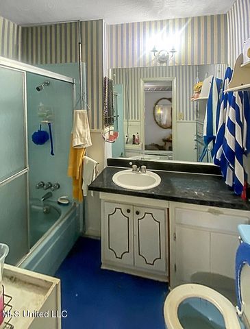 6505 Van Buren Road, Jackson, MS 39213