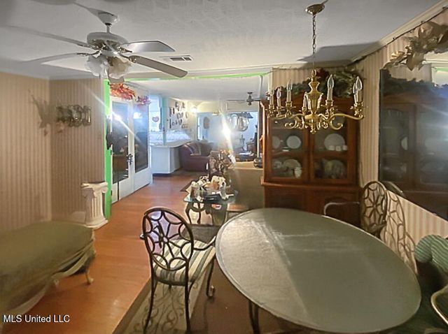 6505 Van Buren Road, Jackson, MS 39213