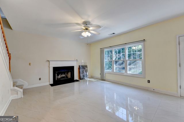 800 Roget Court, Lawrenceville, GA 30045