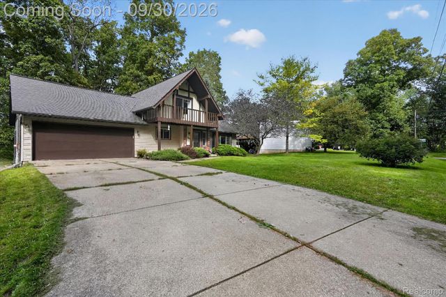 4491 Impala Drive, Holly Township, MI 48442