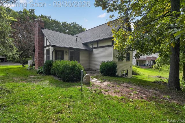 4491 Impala Drive, Holly Township, MI 48442