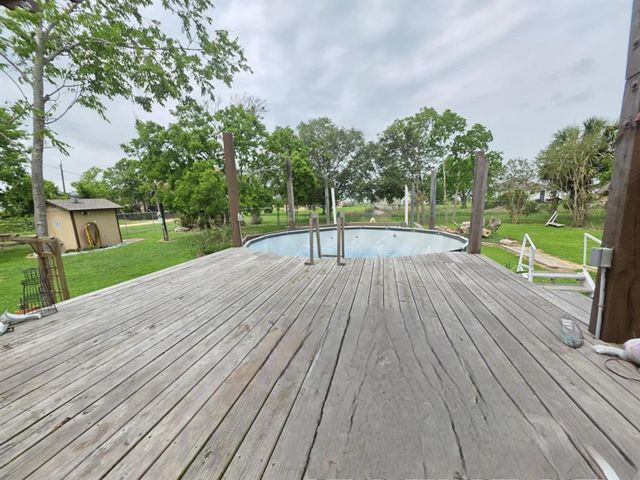 182 Smith Road, Palacios, TX 77465