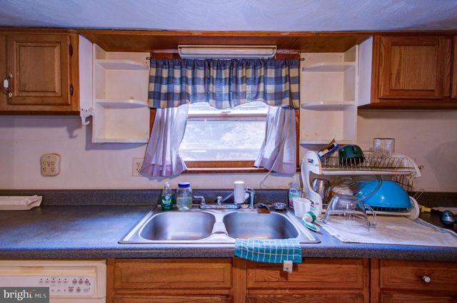 1406 RICHMOND RD, Red Lion, PA 17356