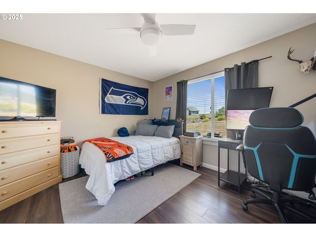 10340 SKYVIEW Rd, Tillamook, OR 97141