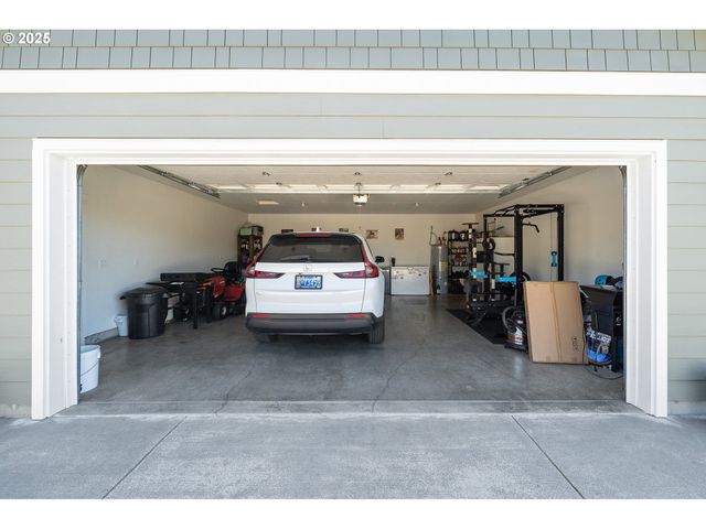 10340 SKYVIEW Rd, Tillamook, OR 97141