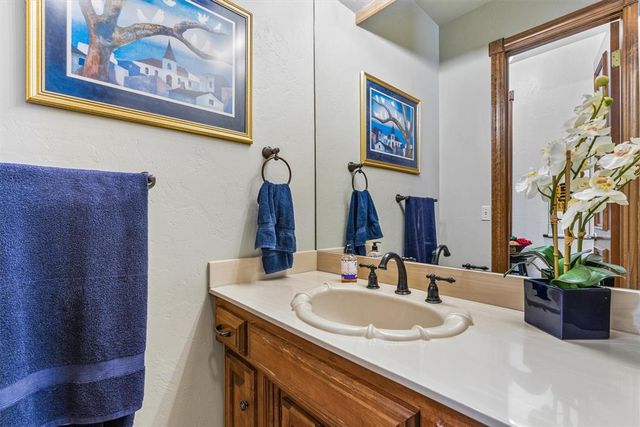 5016 Misty Glen Circle, Oklahoma City, OK 73142
