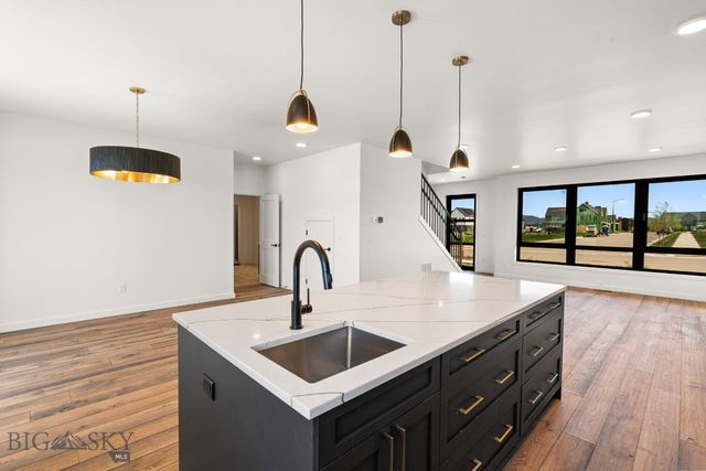 2939 S 30th Avenue, Bozeman, MT 59718