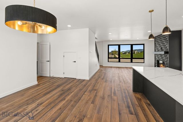 2939 S 30th Avenue, Bozeman, MT 59718