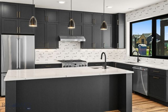 2939 S 30th Avenue, Bozeman, MT 59718