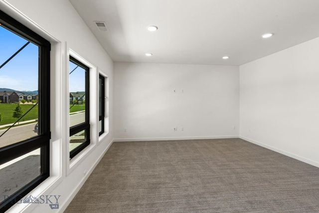 2939 S 30th Avenue, Bozeman, MT 59718