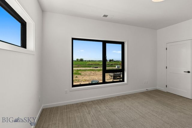 2939 S 30th Avenue, Bozeman, MT 59718