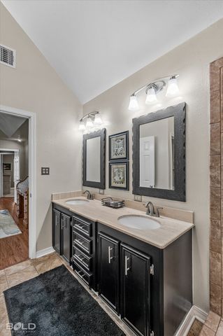 2200 Middle Creek Boulevard, Bossier City, LA 71111