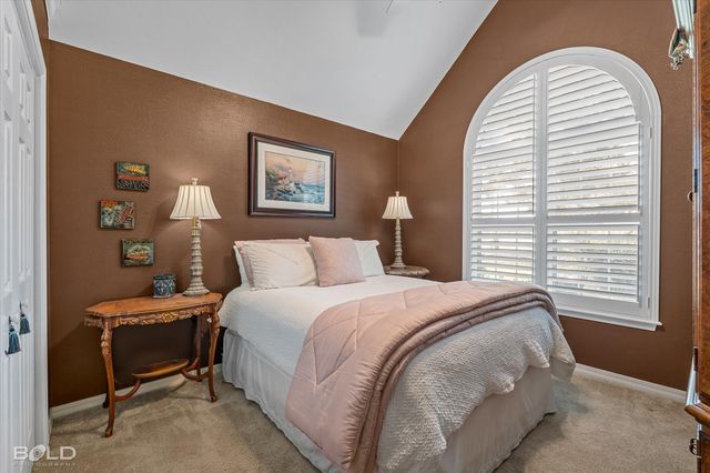 2200 Middle Creek Boulevard, Bossier City, LA 71111