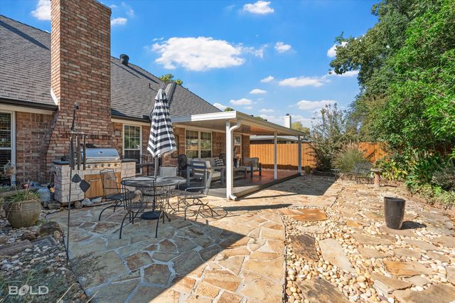 2200 Middle Creek Boulevard, Bossier City, LA 71111