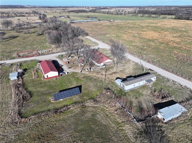 11285 Tucker Road, Gravette, AR 72736