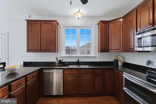 50 HIBISCUS CT, La Plata, MD 20646