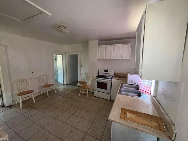 7417 Evelyn T Butts AVE, Norfolk, VA 23513
