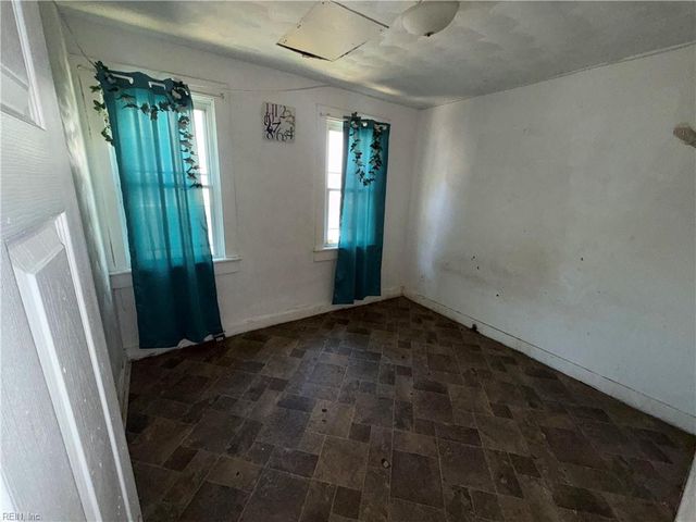 7417 Evelyn T Butts AVE, Norfolk, VA 23513