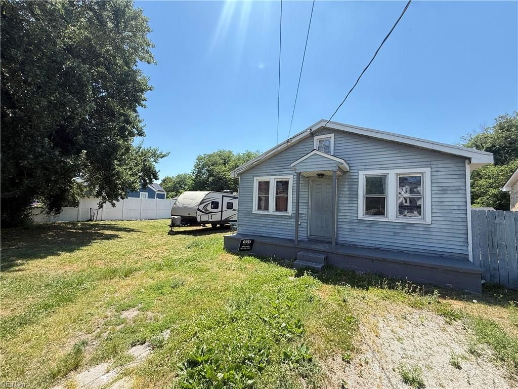 7417 Evelyn T Butts AVE, Norfolk, VA 23513