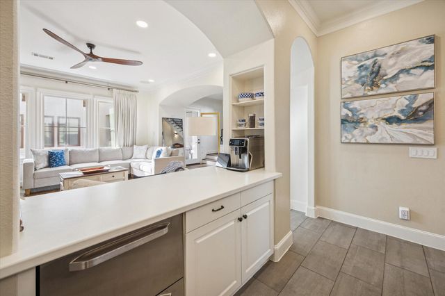 1720 Elmen Street, Houston, TX 77019