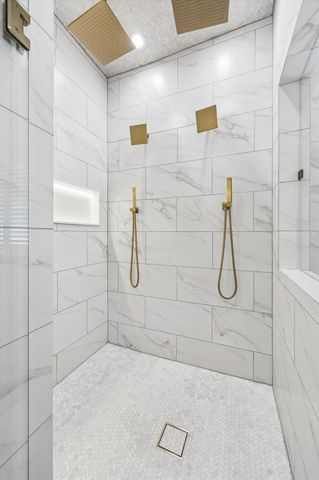 1720 Elmen Street, Houston, TX 77019