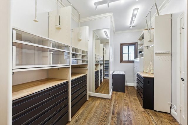 1720 Elmen Street, Houston, TX 77019