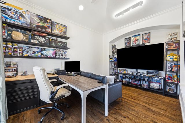 1720 Elmen Street, Houston, TX 77019