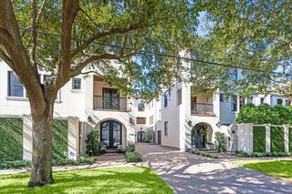 1720 Elmen Street, Houston, TX 77019