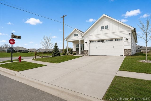 4001 Williams Crossing Way, Jeffersonville, IN 47130
