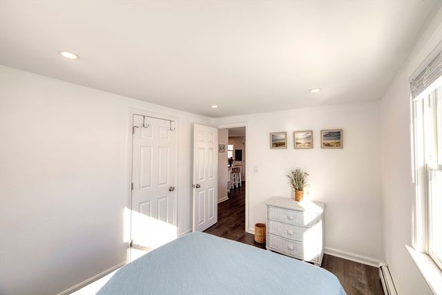 205 Lower County Rd 8, Dennis, MA 02639