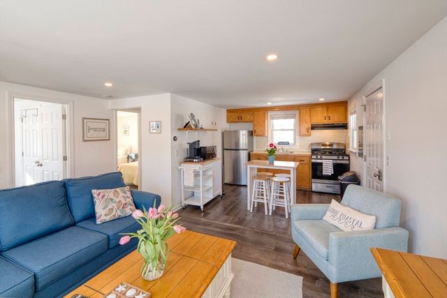 205 Lower County Rd 8, Dennis, MA 02639