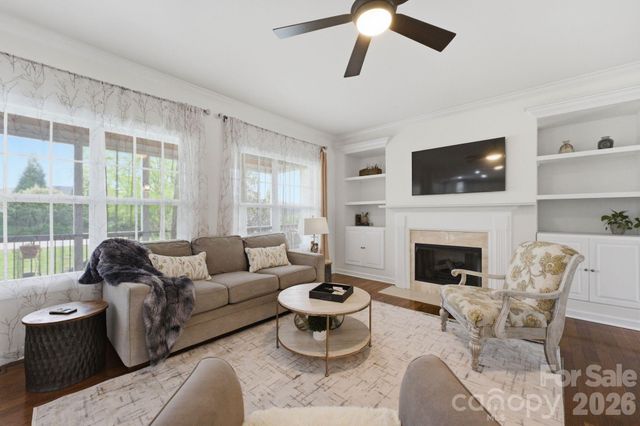 422 Deer Brush Lane, Waxhaw, NC 28173