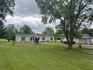 1172 N Greenville Road, Stanton, MI 48888