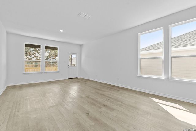 229 WILD YONDER LN, Boerne, TX 78006