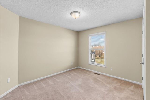 416 SW Stacey Drive, Lee's Summit, MO 64082