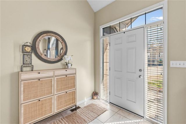 416 SW Stacey Drive, Lee's Summit, MO 64082