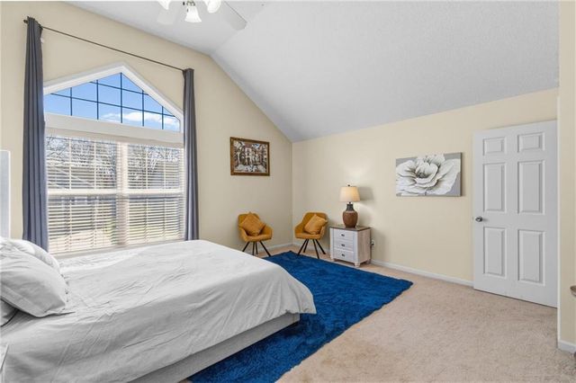 416 SW Stacey Drive, Lee's Summit, MO 64082