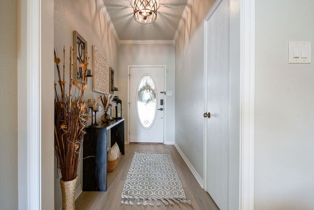 943 Morgan Drive, Burleson, TX 76028