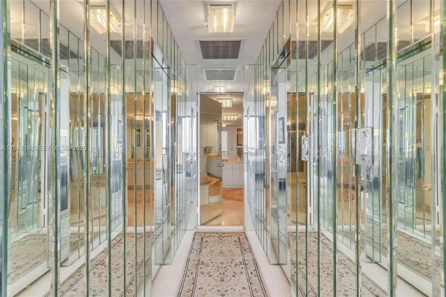 11113 Biscayne Blvd PH8, Miami, FL 33181