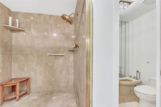 11113 Biscayne Blvd PH8, Miami, FL 33181