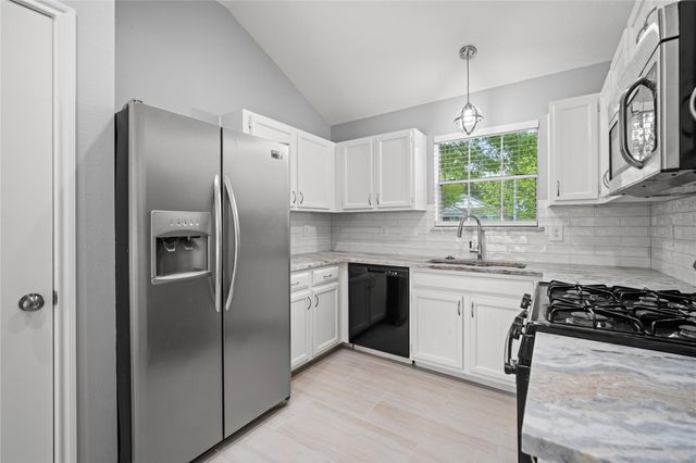 23418 Summer Pine Drive, Spring, TX 77373