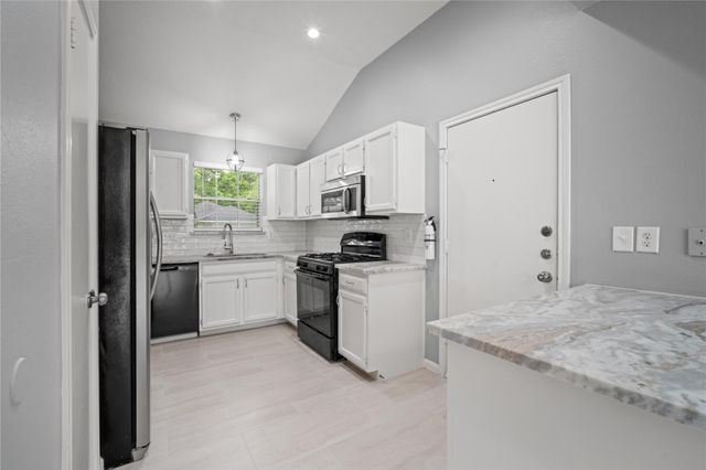 23418 Summer Pine Drive, Spring, TX 77373