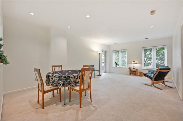 100 Denniston St 422, Shadyside, PA 15206