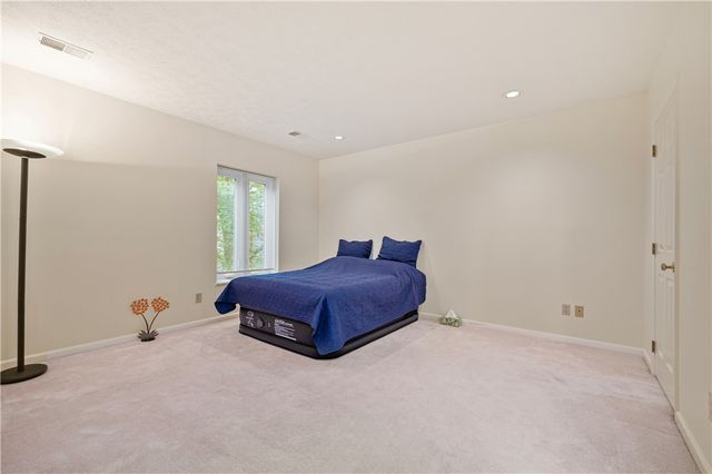 100 Denniston St 422, Shadyside, PA 15206