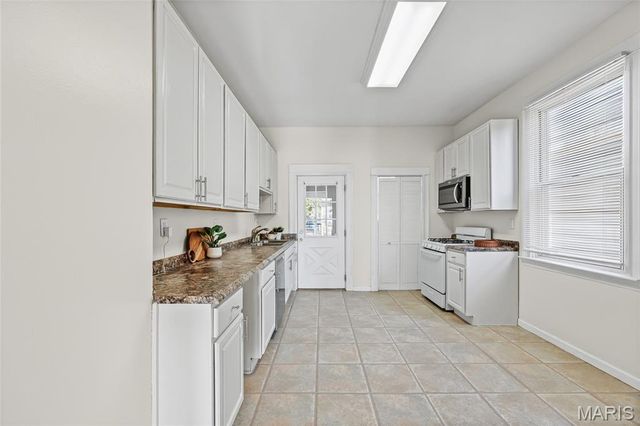 4647 Tyrolean Avenue, St Louis, MO 63116